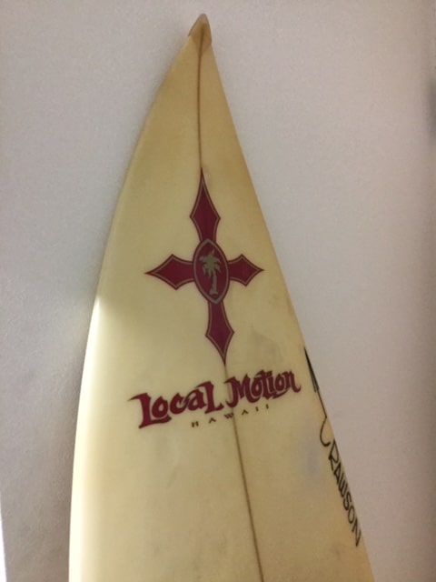 local-motion-surfboards-pat-lowson-logo-cross